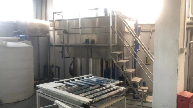 同舟共濟， 風雨前行